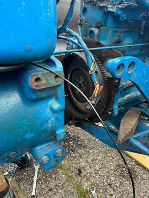 Lot 2 - VINTAGE FORD COUNTY 1164 TRACTOR